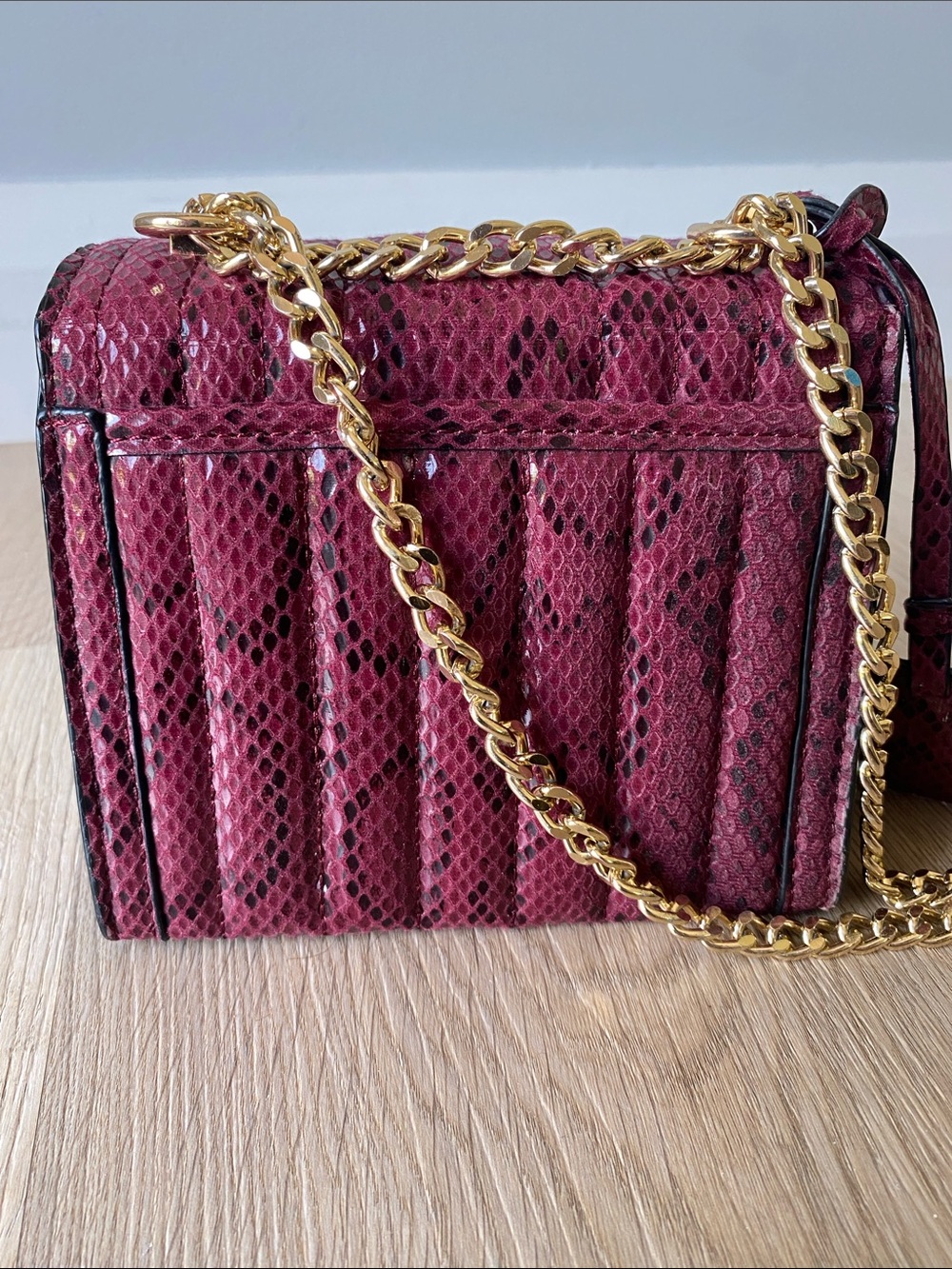 Steve Madden Burgundy Snakeskin Embossed Crossbody Bag Shoulder Purse - Picture 5 of 12